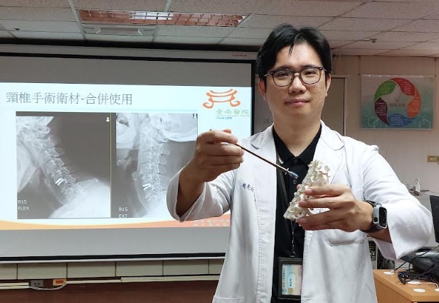 老症頭大傷害   小心肩頸痠痛的危機
